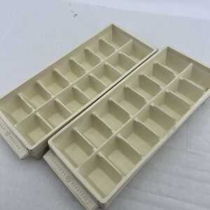 Vintage General Electric Plastic Ice Cube Tray Off-White/Beige 14 Cubes Set Of 2
